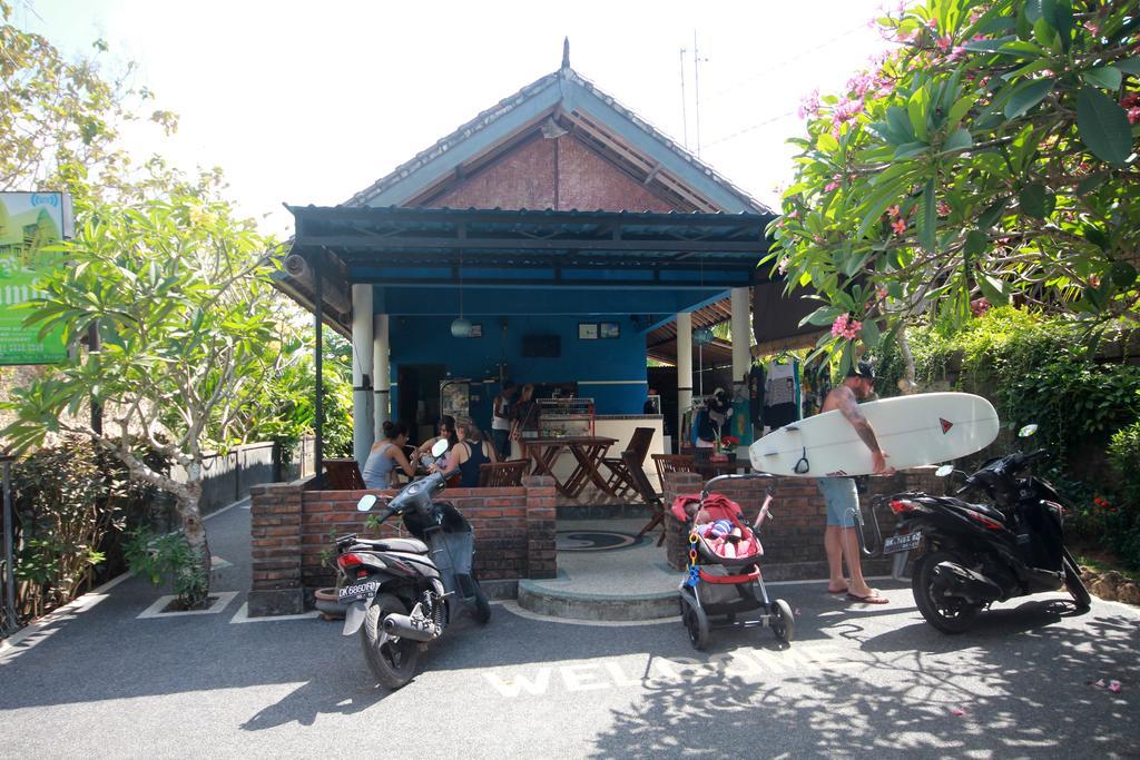 Rambo Homestay Uluwatu Exteriör bild