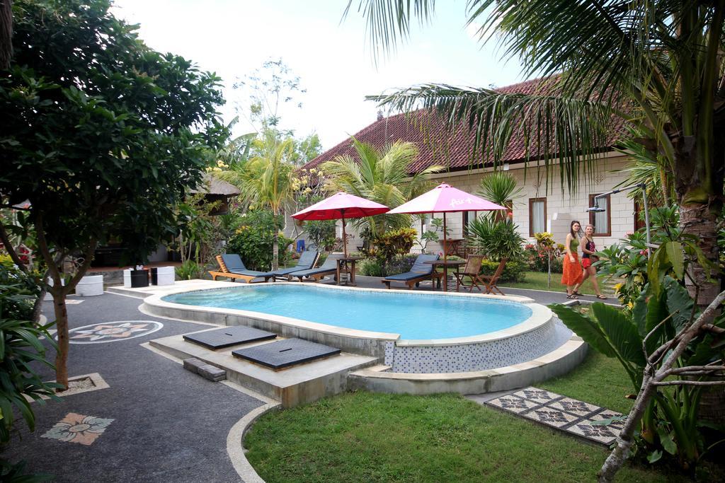 Rambo Homestay Uluwatu Exteriör bild