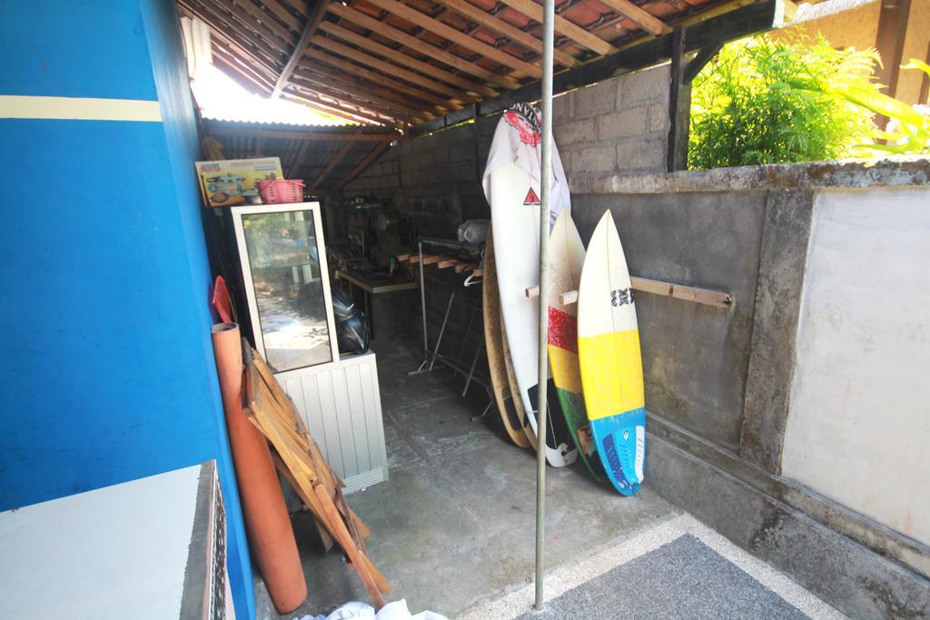 Rambo Homestay Uluwatu Exteriör bild